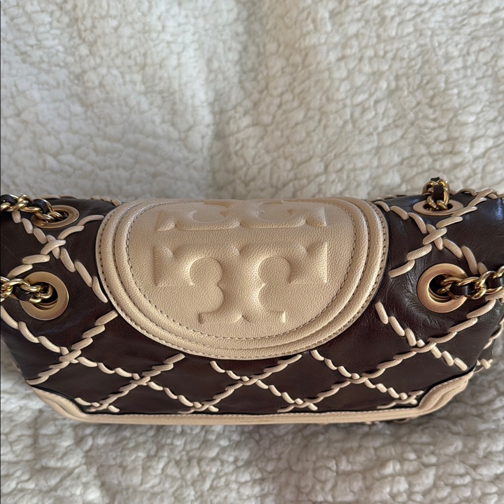 Tory Burch Fleming Brown and Cream Quilted Shoulder Bag - Picture 2 of 12